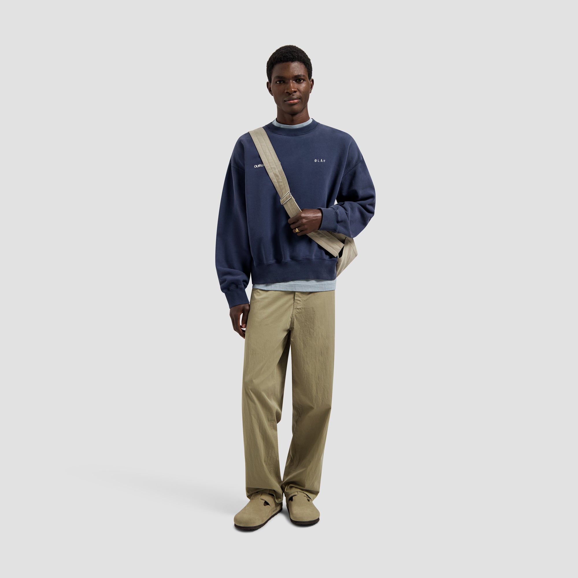 Script Friends Boxy Crewneck - Navy